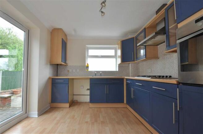 KITCHEN/BREAKFAST RO