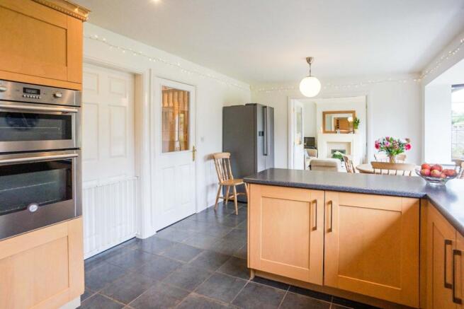 Kitchen/Breakfast