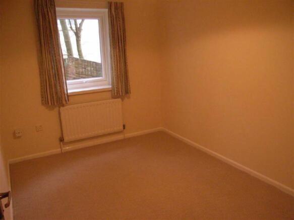 BEDROOM 3 / STUDY