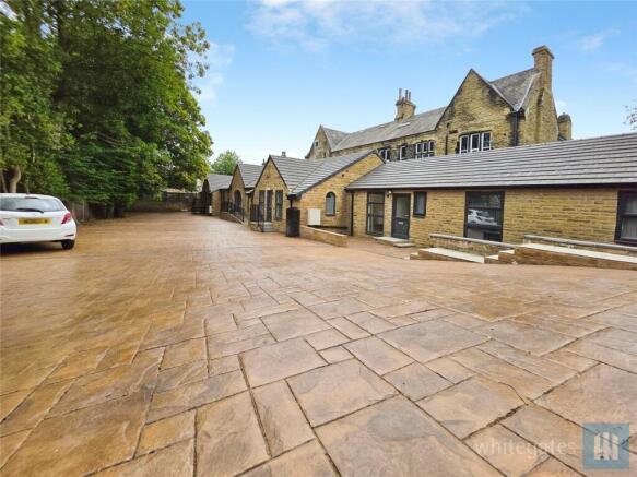 2 bed Apartment to rent Image 12