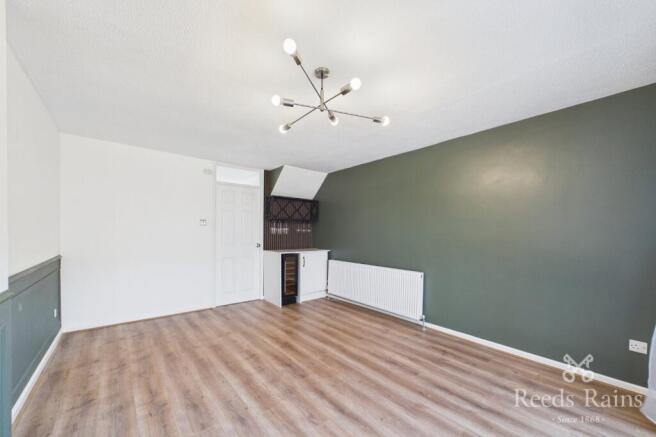 2 bed Semi-Detached for sale Image 4