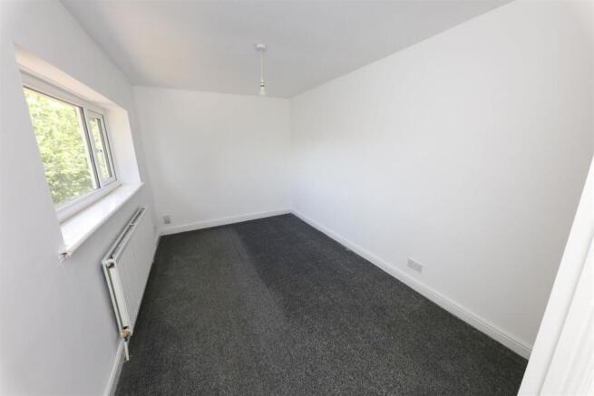 3 bed Detached for sale Image 9