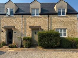 3 Brewers Cottage, Royal Oak Court, Oak Street, Lechlade GL7 3FL