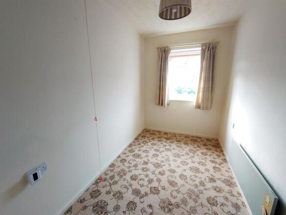 Bedroom 2.jpg