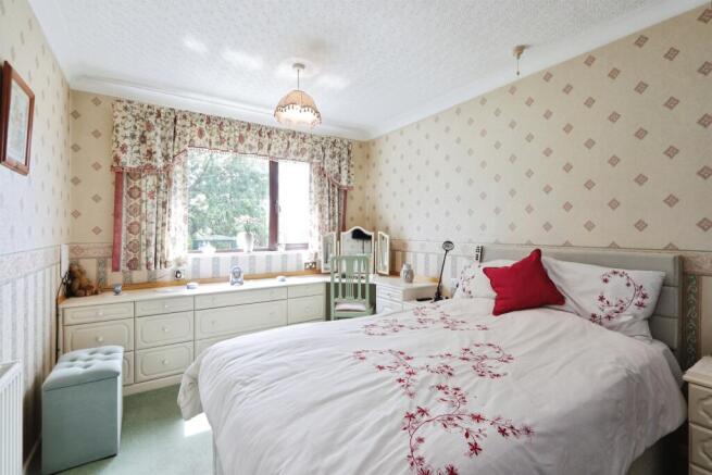 3 bed Detached Bungalow for sale Image 9