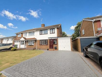 Rosalind Grove, Wednesfield, Wolverhampton, WV11