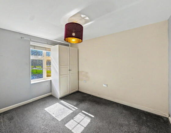 2 bed Apartment for sale Image 7
