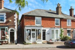 32 Wisteria House Flat, High Street, Wadhurst TN5 7AS