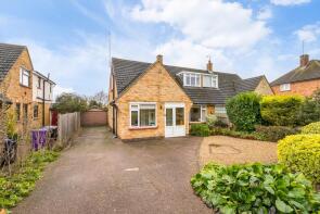 30, Uplands Avenue, Hitchin SG4 9NH