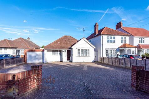 Ware Road, Hoddesdon