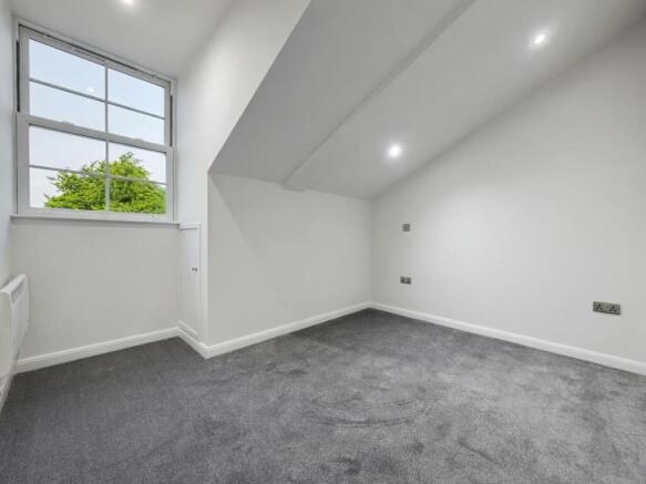 2 bed Flat for sale Image 10
