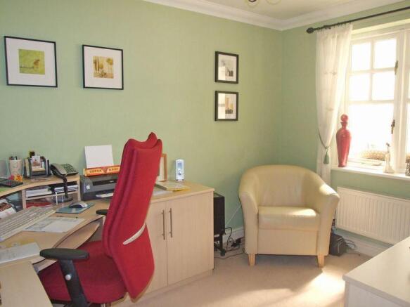 Photo 8