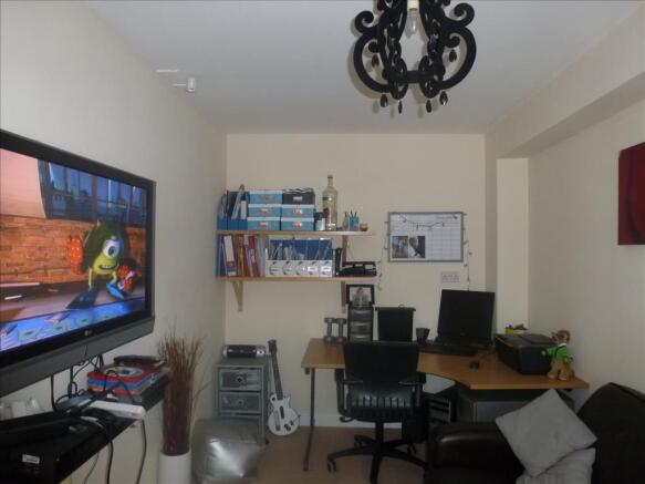 Photo 9