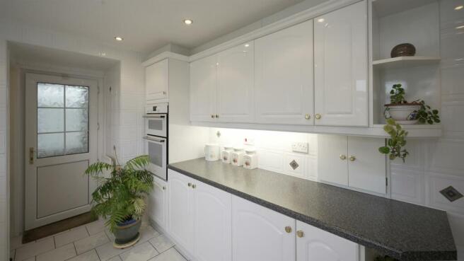 Whitcliffe_Drive-4.jpg