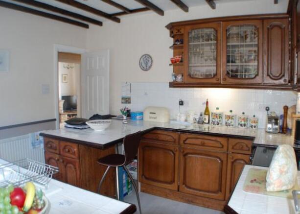 BREAKFAST KITCHEN