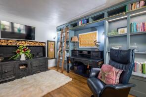 1, Imperial Court, Castle Hill, Lynton EX35 6JA