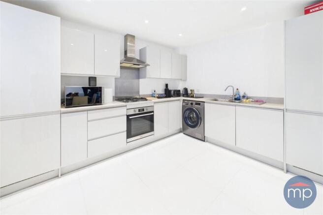 3 bed Semi-Detached for sale Image 7