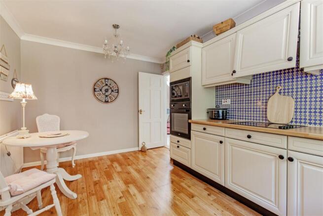 Shaker Style Kitchen