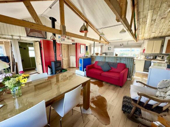 living dining area