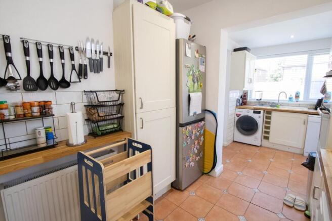 3 bed Semi-Detached for sale Image 6