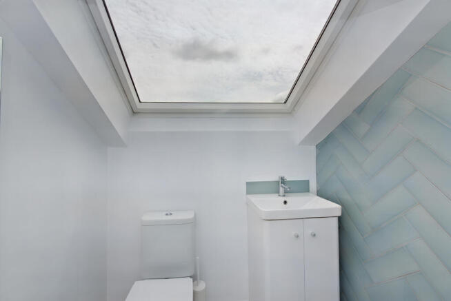 8554225-interior24-800.JPG