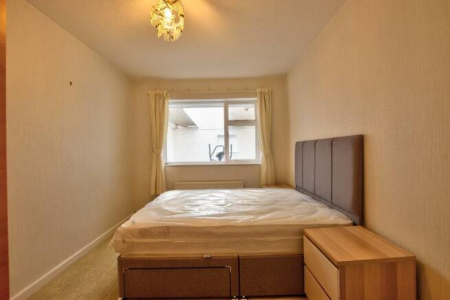 bedroom3.jpg