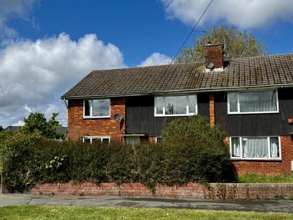 15 Broadley Crescent Louth LN11 8AN photo 4