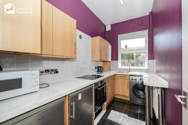 Springbank Road, London, Greater London photo 4