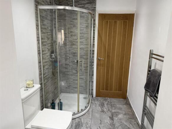 3 bed Semi-Detached for sale Image 9