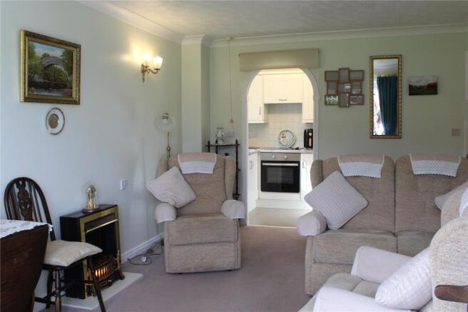 1 bed Apartment for sale Image 5