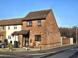 16, Firethorne Close, Gloucester GL2 0UF