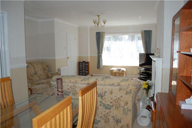 Sitting/Dining Room