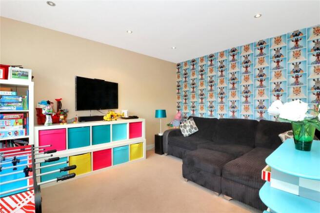 Playroom/Bedroom