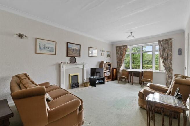Sitting Room.jpg
