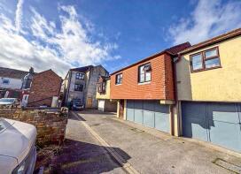 3, Mariners Court, Mariners Close, Bridgwater TA6 5EG
