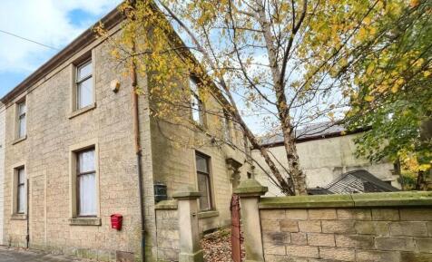 Hallwell Street, Burnley
