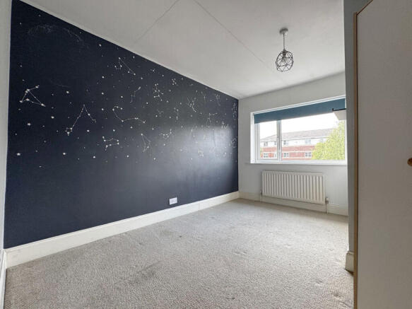 3 bed Semi-Detached for sale Image 6