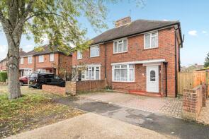 27, Calvert Close, Aldershot GU12 4QX