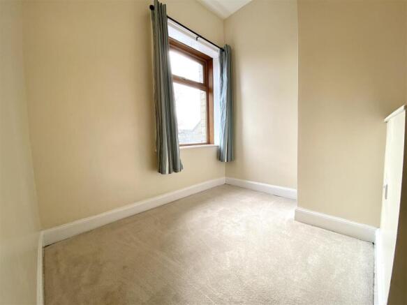 2 bed Terraced for sale Image 11