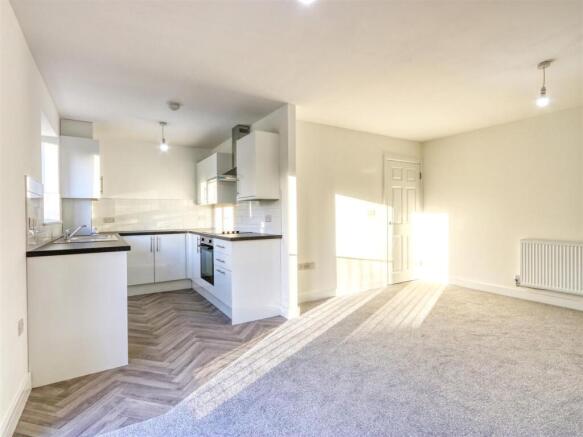 Kitchen Lounge