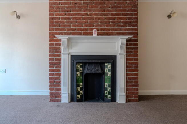 Lorne Park Road, Lowestoft, NR33 0RB photo 4