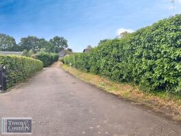 1, Conifer Close, Colchester CO7 8AW