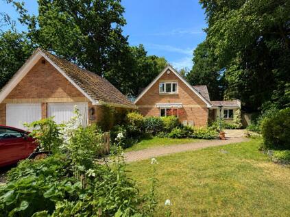 Park Lane, Alderholt, Fordingbridge, Dorset, SP6