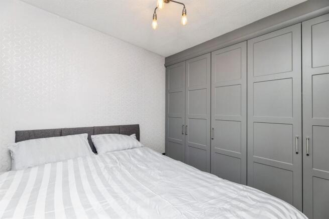 3 bed Semi-Detached for sale Image 12