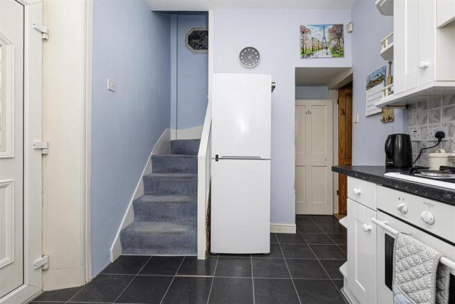 2 bed Terraced for sale Image 10