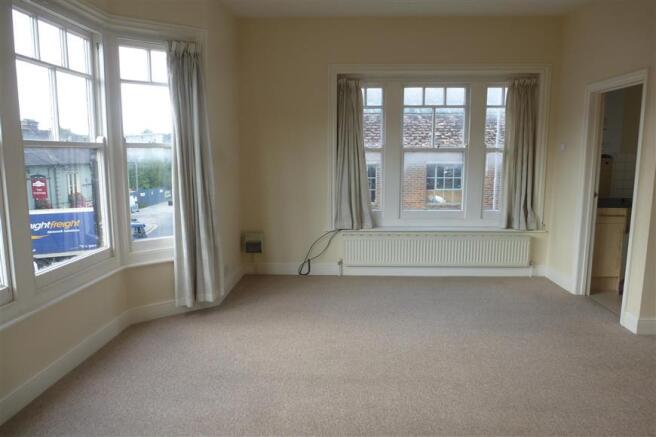 Lounge/Bedroom