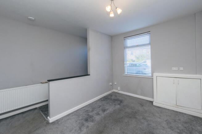 222 Wood Lane-11