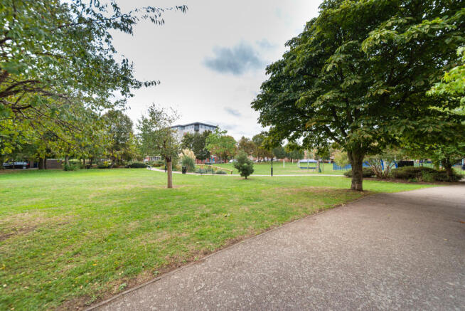 Close-by Park