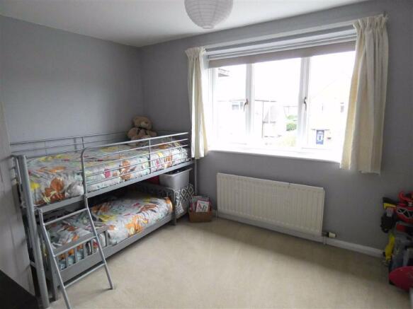 BEDROOM 2