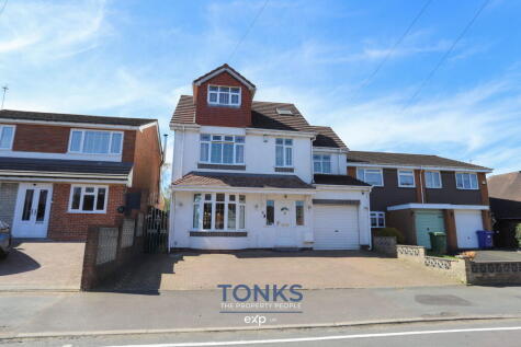 Woodland Road, Halesowen, B62 8JS